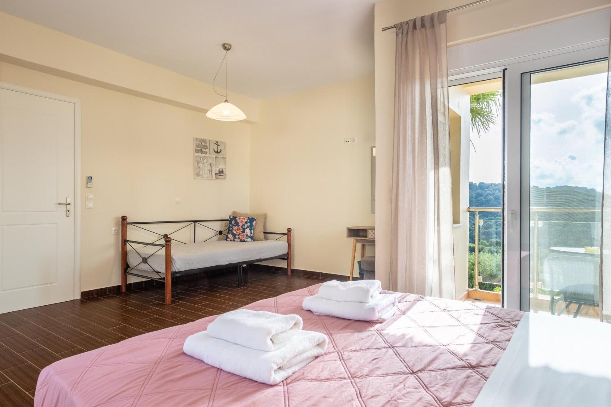 Agia Marina Meliades Villas מראה חיצוני תמונה