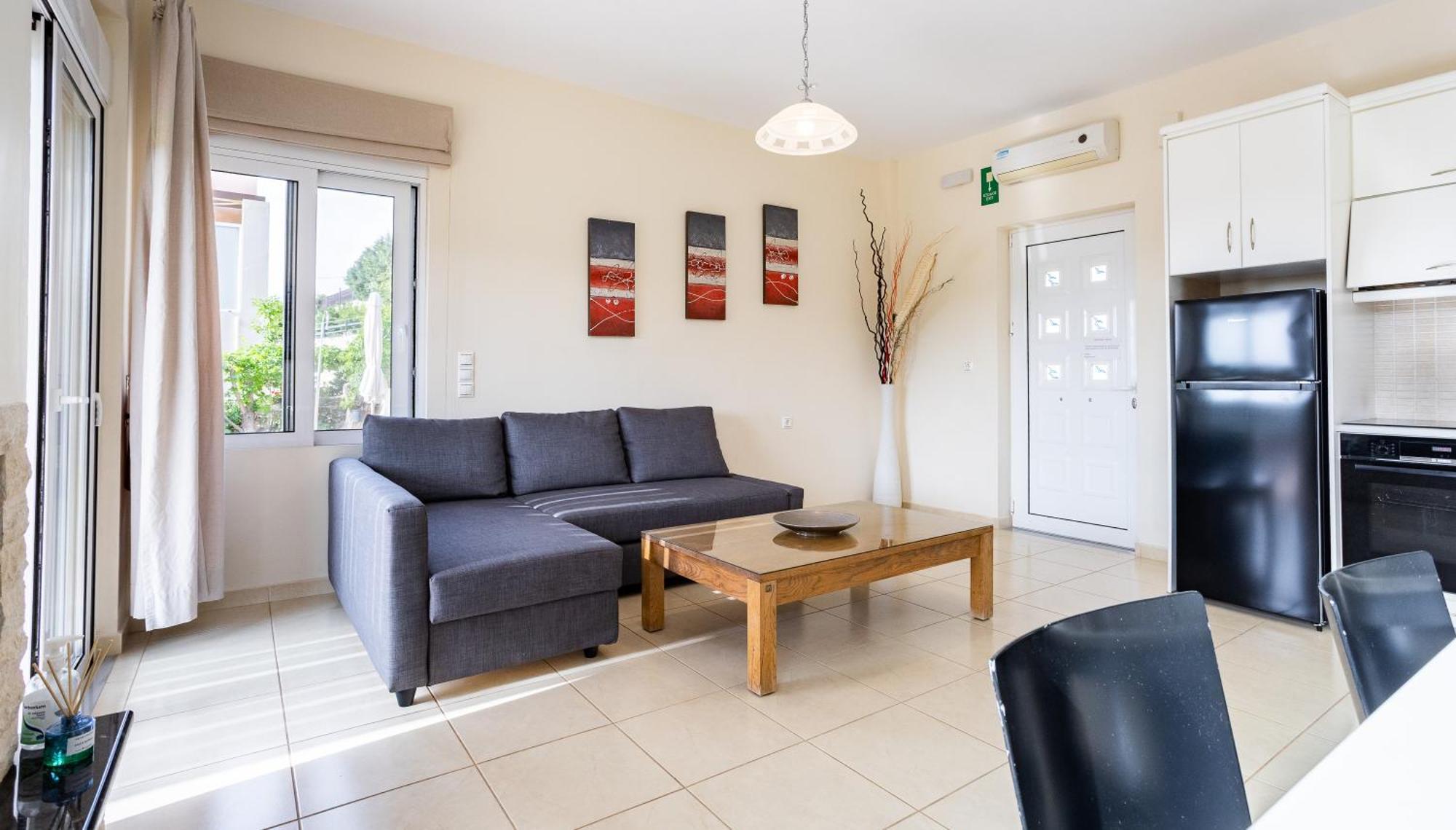 Agia Marina Meliades Villas מראה חיצוני תמונה