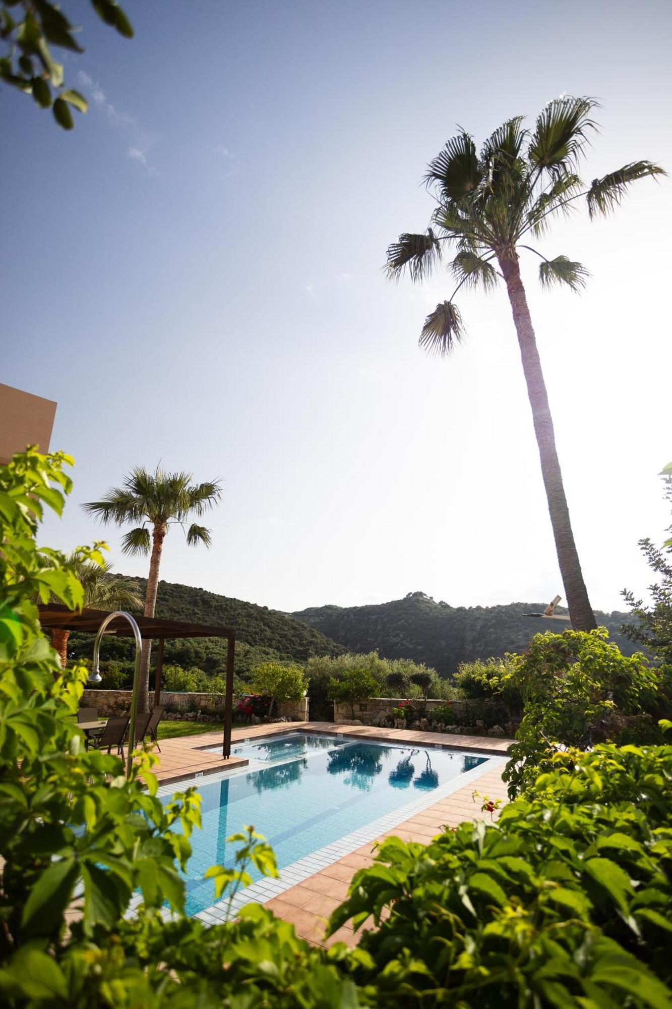 Agia Marina Meliades Villas מראה חיצוני תמונה
