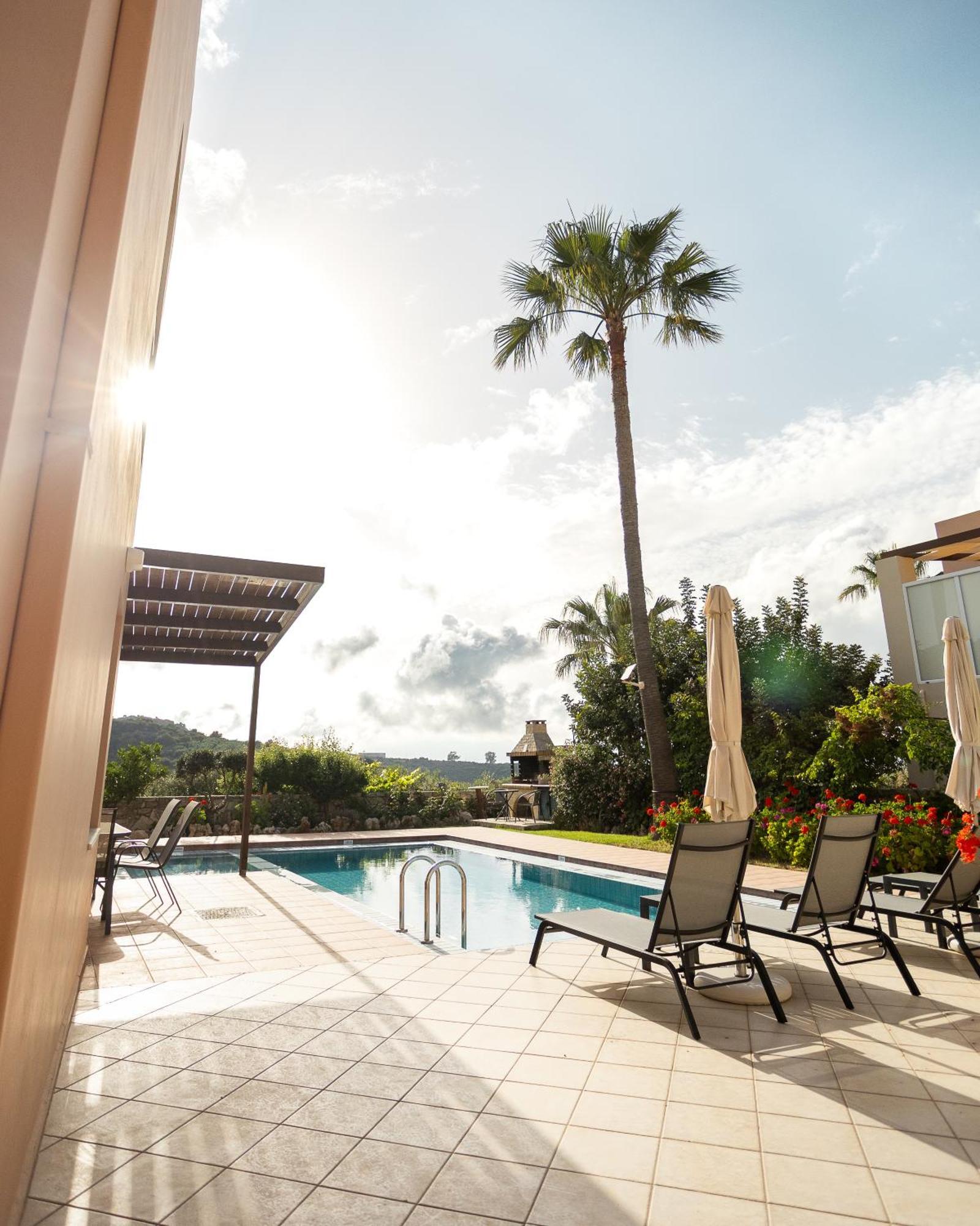 Agia Marina Meliades Villas מראה חיצוני תמונה