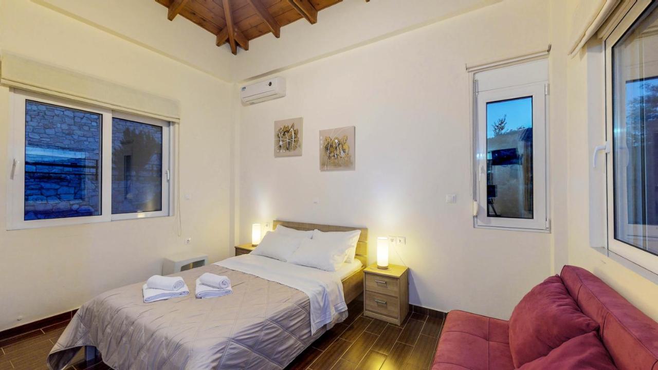 Agia Marina Meliades Villas מראה חיצוני תמונה