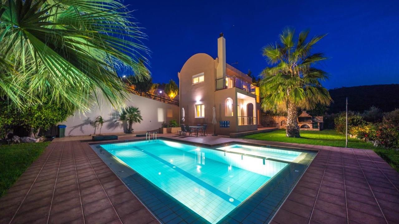 Agia Marina Meliades Villas מראה חיצוני תמונה